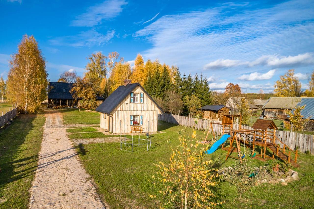 Siedlisko Swojskie Klimaty Trzescianka ภายนอก รูปภาพ